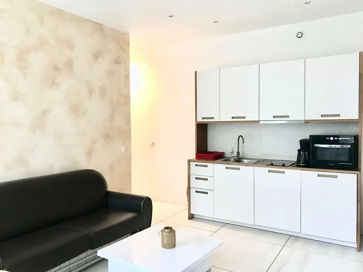 Appartement Design Meuble Marseille Centre Lonchamp 0*,  France